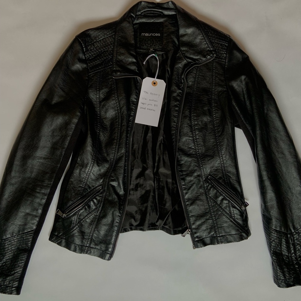 BLACK FAUX LEATHER MAURICES JACKET | MEDIUM